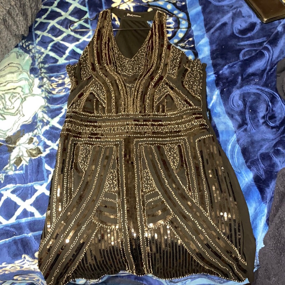Black M dress